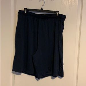 Men’s Nike Shorts 2XL